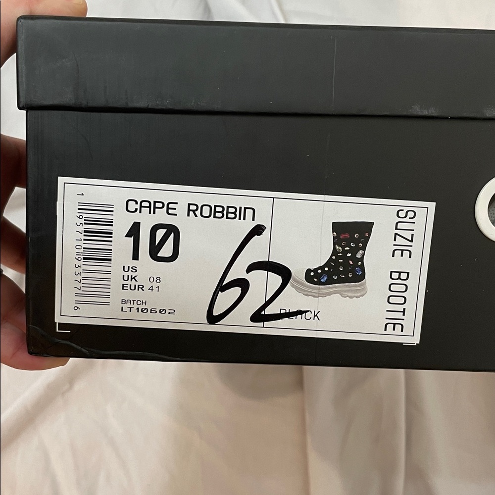 •CAPE ROBBIN• “Suzie” Chunky Sole Rhinestone Gem Sock Booties // NIB - Picture 15 of 16
